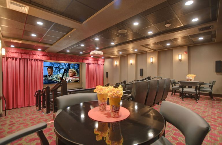 Salmon Creek Gracious Retirement Living (UPDATED) Pricing & 5 Photos